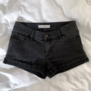 Abercrombie & Fitch Low Rise Black Denim Jean Shorts Size 00/W24